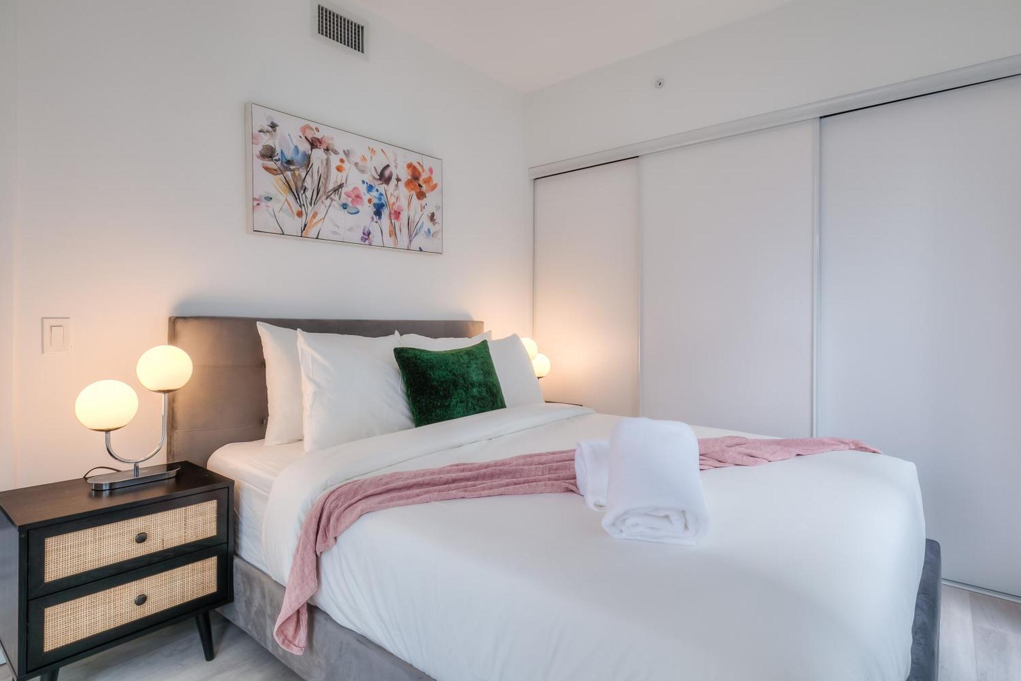 Panorama Suites Downtown Toronto Eksteriør bilde